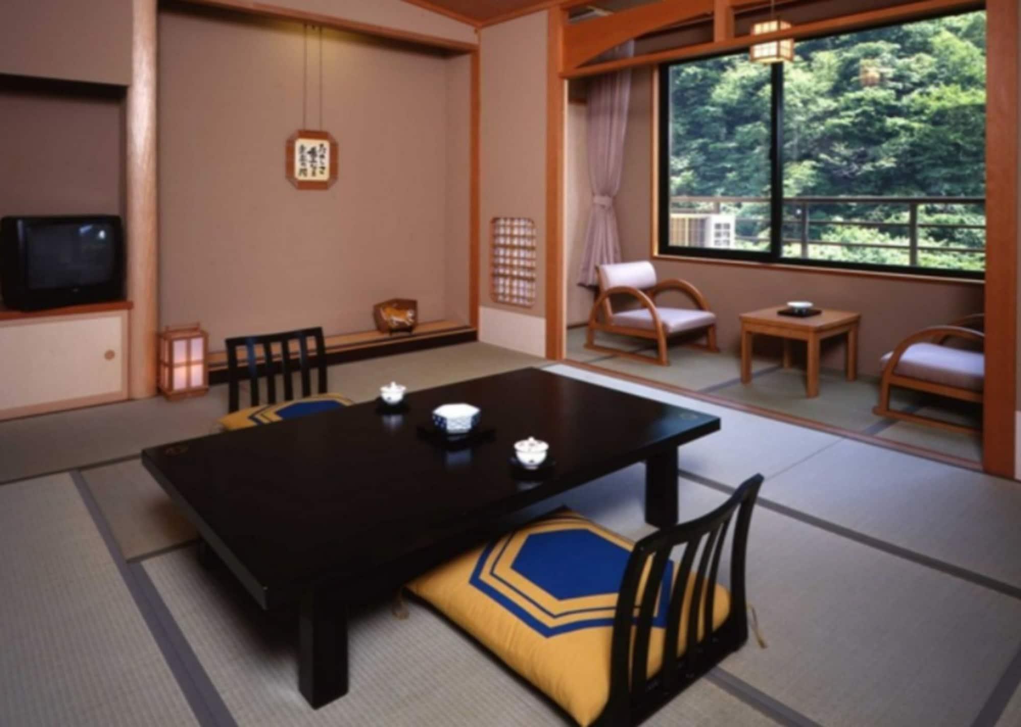 Koduchi No Yado Tsurukamedaikichi Hotel Nikko Exterior photo